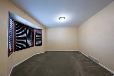 9304 S Edenbrook Way W, West Jordan, UT 84088 - Photo 3