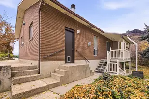 2702 E Oak Hills Dr, Layton, UT 84040 - Photo 25