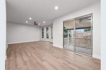 2702 E Oak Hills Dr, Layton, UT 84040 - Photo 5