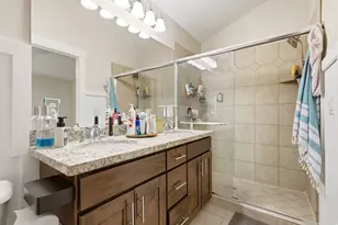 15125 S Skyfall Dr, Bluffdale, UT 84065 - Photo 17