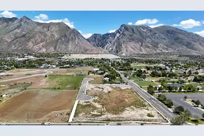 5246 W 11200 N #1, Highland, UT 84003 - Photo 3