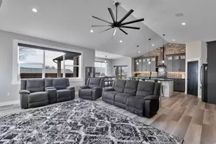 340 E 300 N, Moroni, UT 84646 - Photo 3