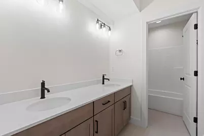 238 W Hillcrest Dr, Spanish Fork, UT 84660 - Photo 15