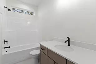 238 W Hillcrest Dr, Spanish Fork, UT 84660 - Photo 7