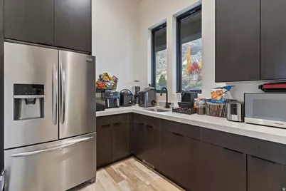 1766 View Ct, Fruit Heights, UT 84037 - Photo 13