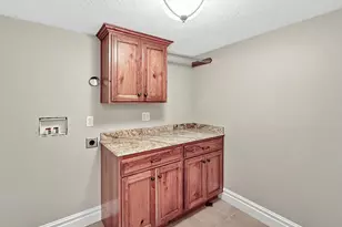 1076 W Mountain Orchard Dr, Pleasant View, UT 84414 - Photo 29