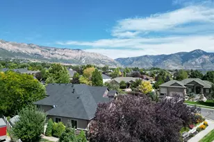 1076 W Mountain Orchard Dr, Pleasant View, UT 84414 - Photo 33