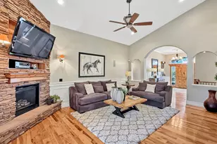 1076 W Mountain Orchard Dr, Pleasant View, UT 84414 - Photo 9