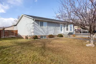 595 N 400 E, Richfield, UT 84701 - Photo 3