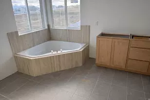 1334 E Boxelder Dr, Saratoga Springs, UT 84045 - Photo 5