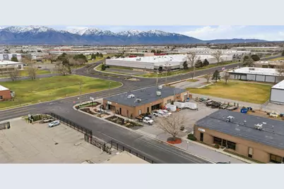 2170 S 3600 St W, West Valley, UT 84119 - Photo 21