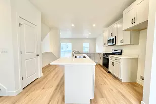 1692 N 1600 W, Layton, UT 84041 - Photo 7