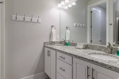 4845 N Fishers Way, Saint George, UT 84770 - Photo 7