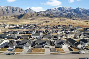 1521 S Sageberry Dr, Santaquin, UT 84655 - Photo 35