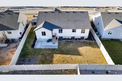 1521 S Sageberry Dr, Santaquin, UT 84655 - Photo 29