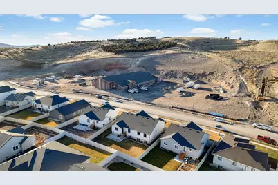 1521 S Sageberry Dr, Santaquin, UT 84655 - Photo 37