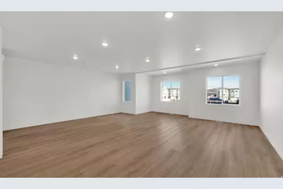 5249 N Evergreen Way #212, Eagle Mountain, UT 84005 - Photo 17