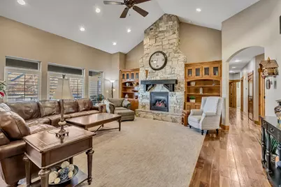 896 W 675 S, Mapleton, UT 84664 - Photo 3