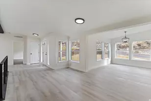 371 E Cynthia Way S, North Salt Lake, UT 84054 - Photo 7