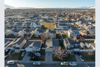 3293 W Brookway Dr, West Valley, UT 84119 - Photo 35