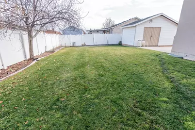 3646 W 8070 S, West Jordan, UT 84088 - Photo 37