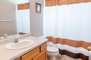 3646 W 8070 S, West Jordan, UT 84088 - Photo 25