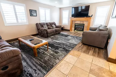 3646 W 8070 S, West Jordan, UT 84088 - Photo 3