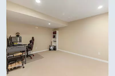 969 E Addington Cir S, Sandy, UT 84094 - Photo 27