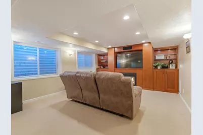 969 E Addington Cir S, Sandy, UT 84094 - Photo 25