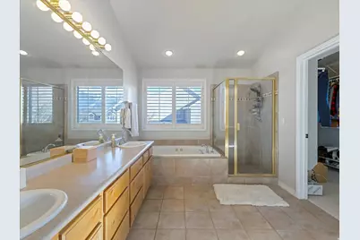 969 E Addington Cir S, Sandy, UT 84094 - Photo 15