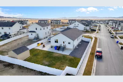 1217 E Pamela St #225, Eagle Mountain, UT 84005 - Photo 15