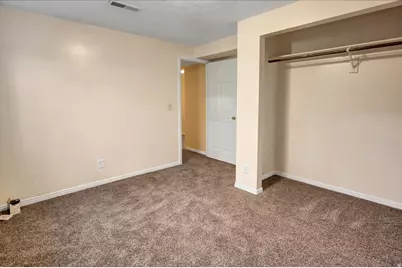 4374 S 2900 W, Roy, UT 84067 - Photo 19