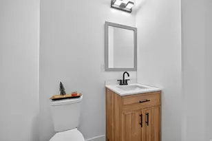 1350 W 300 N, Clearfield, UT 84015 - Photo 17