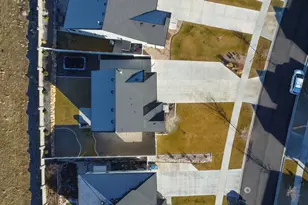 2191 N Elderberry Dr N, Saratoga Springs, UT 84045 - Photo 31