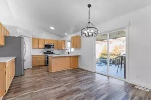 792 W 810 N, Pleasant Grove, UT 84062 - Photo 15