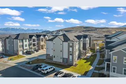 753 N Favreau Ln #U203, Saratoga Springs, UT 84045 - Photo 27