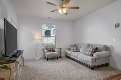 753 N Favreau Ln #U203, Saratoga Springs, UT 84045 - Photo 5