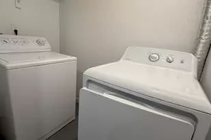 686 N 835 W, Orem, UT 84057 - Photo 29