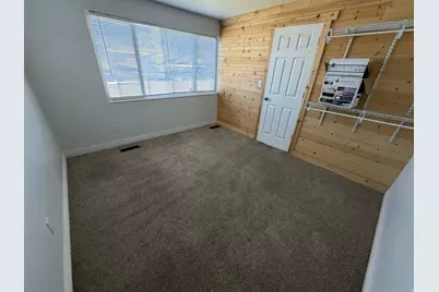 686 N 835 W, Orem, UT 84057 - Photo 7