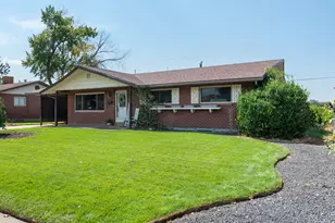 4533 S 2075 W, Roy, UT 84067 - Photo 3