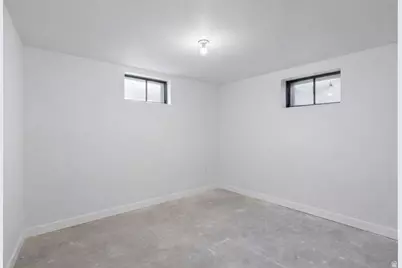 4533 S 2075 W, Roy, UT 84067 - Photo 19