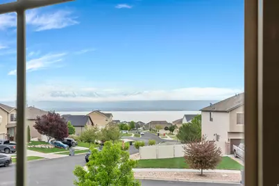 291 W Kestrel Dr, Saratoga Springs, UT 84045 - Photo 35