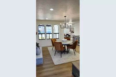 2099 E Worchester Dr S, Cottonwood Heights, UT 84121 - Photo 19