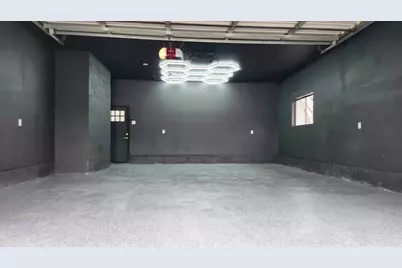 2099 E Worchester Dr S, Cottonwood Heights, UT 84121 - Photo 27