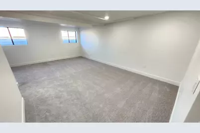 2099 E Worchester Dr S, Cottonwood Heights, UT 84121 - Photo 21