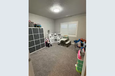 9288 N Tampa Dr, Eagle Mountain, UT 84005 - Photo 27