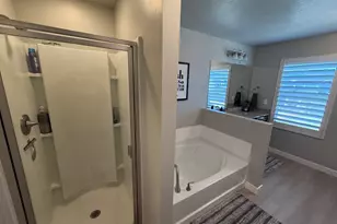 9288 N Tampa Dr, Eagle Mountain, UT 84005 - Photo 17