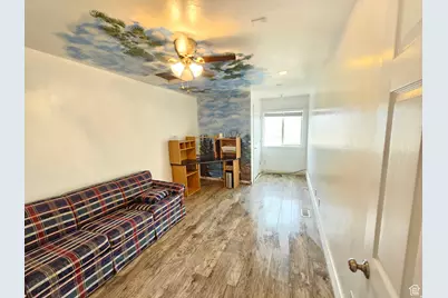 245 W 300 N, Fillmore, UT 84631 - Photo 5