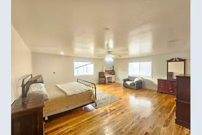 245 W 300 N, Fillmore, UT 84631 - Photo 3