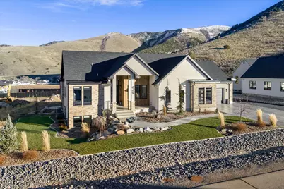 669 S 150 E, Mantua, UT 84324 - Photo 3